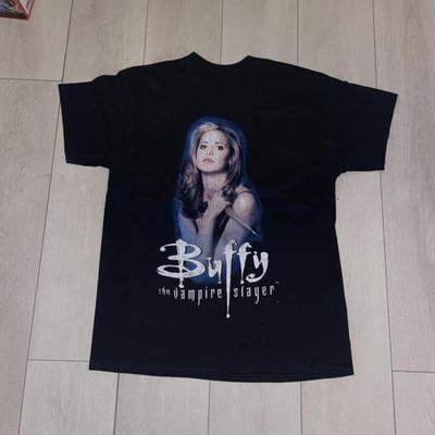 90er Schwarzes Buffy The Vampire Slayer T-Shirt einfaches schwarzes Grafik-T-Shirt Unisex T-Shirt