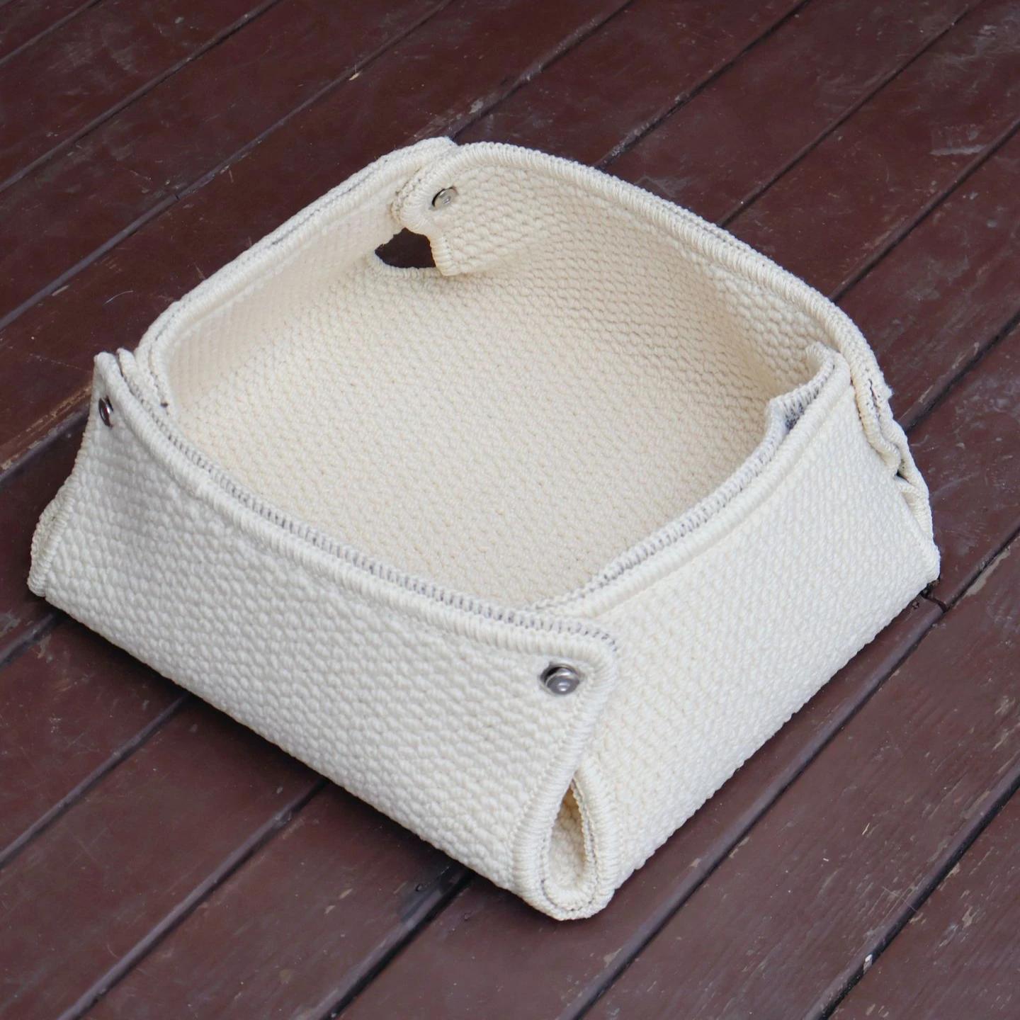 

Приют для кошек Мягкий Износостойкий Устойчивый к царапинам Кошки Спят Складной Домик-кровать для кошек Удобные Товары и Принадлежности для домашних животных