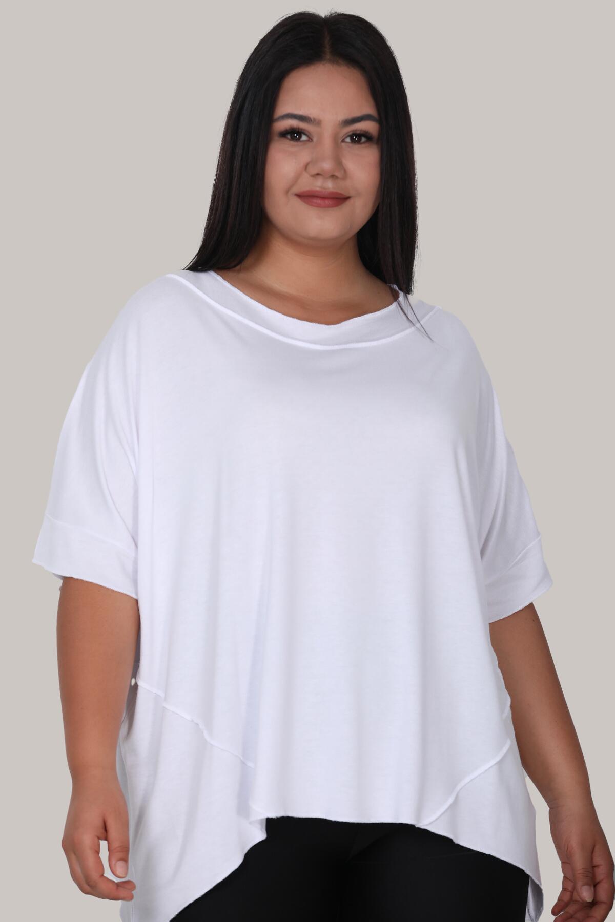 

Plus Size Casual T-shirt