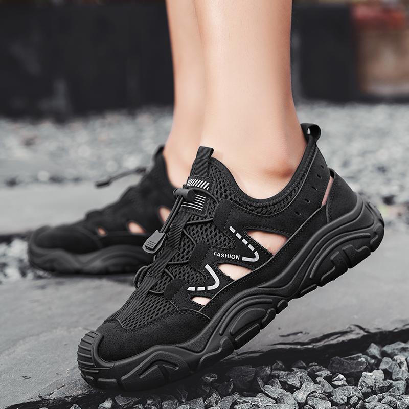 Fashion Comfortable Casual Men's Water Shoes Summer Trend Outdoor Walking Soft Bottom Breathable Beach Shoes Material Mesh Hiking Shoes