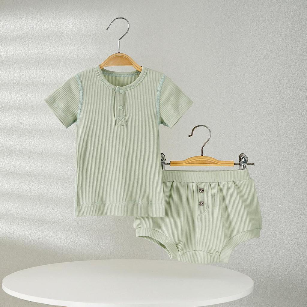 Infant Summer Pajama Set: Short Sleeve T-shirt & Shorts Rompers for 0-1 Year Olds, Breathable & Air-Conditioning Friendly.