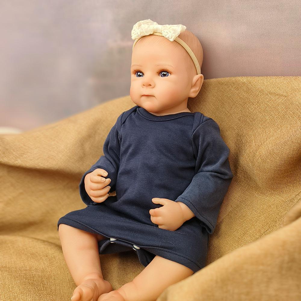 

Реалистичная кукла реборн Бетти ручной работы 48 см с 3D кожей и видимыми венами