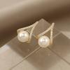 Diamond-set exquisite pearl stud earrings versatile earrings gentle and simple temperament earrings new 1111 explosion