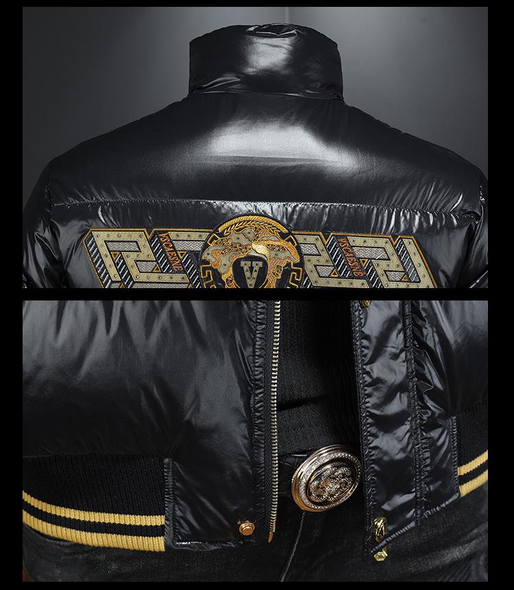 Trendige weiße Herren-Daunenjacke mit heller Oberfläche (Modell 2025) – Dick gefütterter und leichter Wintermantel