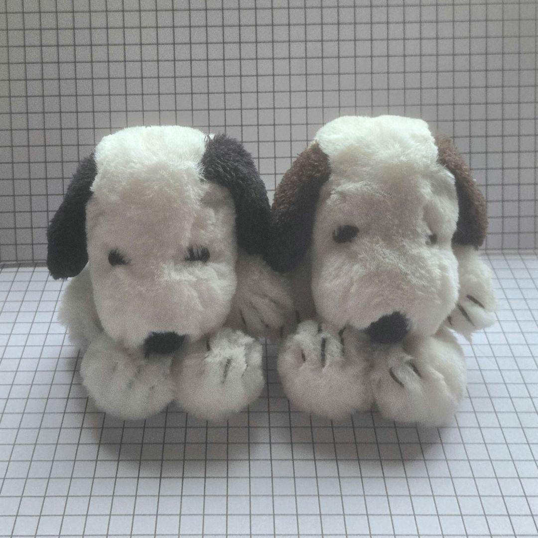 [Anonymous Delivery] PEANUTS Snoopy Plush Toy Set of 2 Fluffy