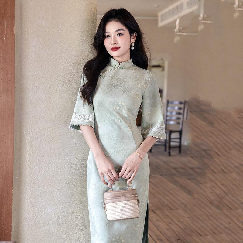 Pink Large-sleeved National Style New Chinese Autumn Medium-sleeved Cheongsam Improved Young Women's Retro Slim-fitting Waist Spring and Autumn