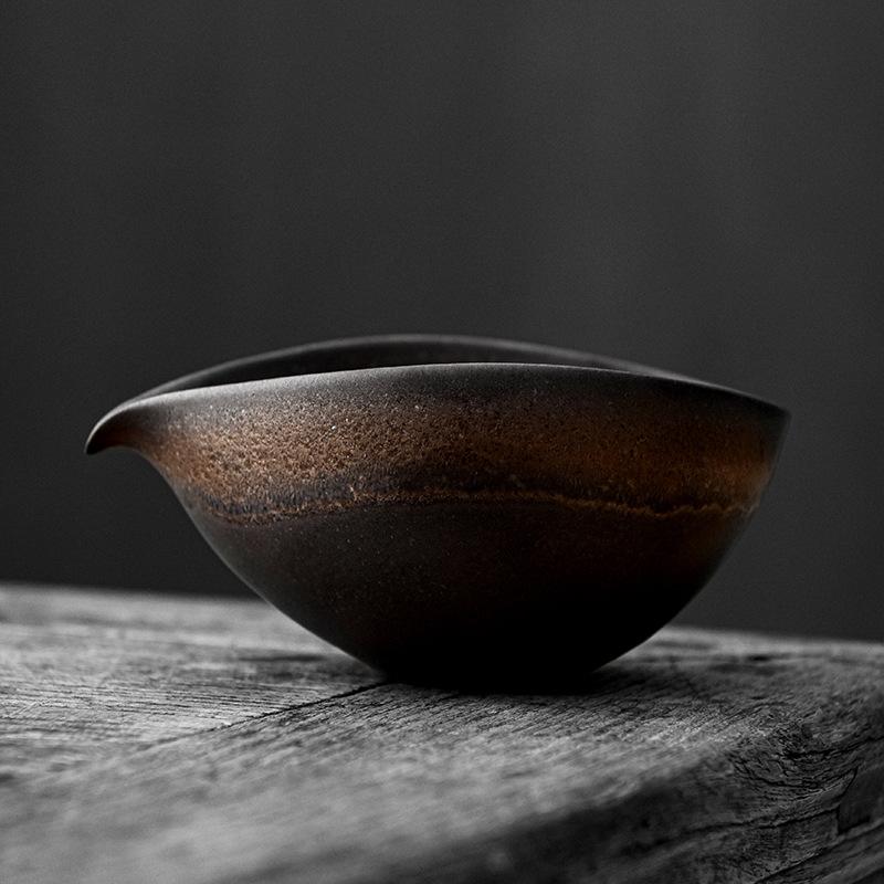 Coarse Pottery Eagle Beak Fair Cup Tea Set Retro Japanese Ceramic Kung Fu Tea Set Tea Sea Single Pour Tea Separation Cup