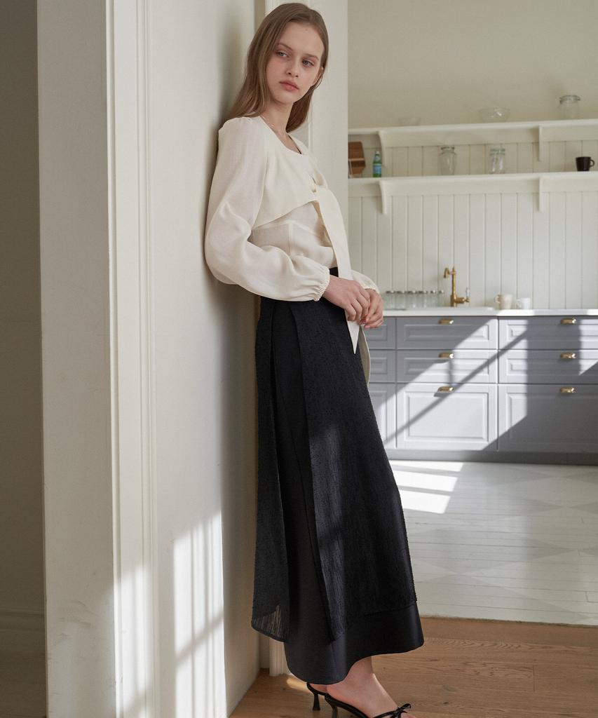 Peullobeu Shine Lap Skirt_Bk