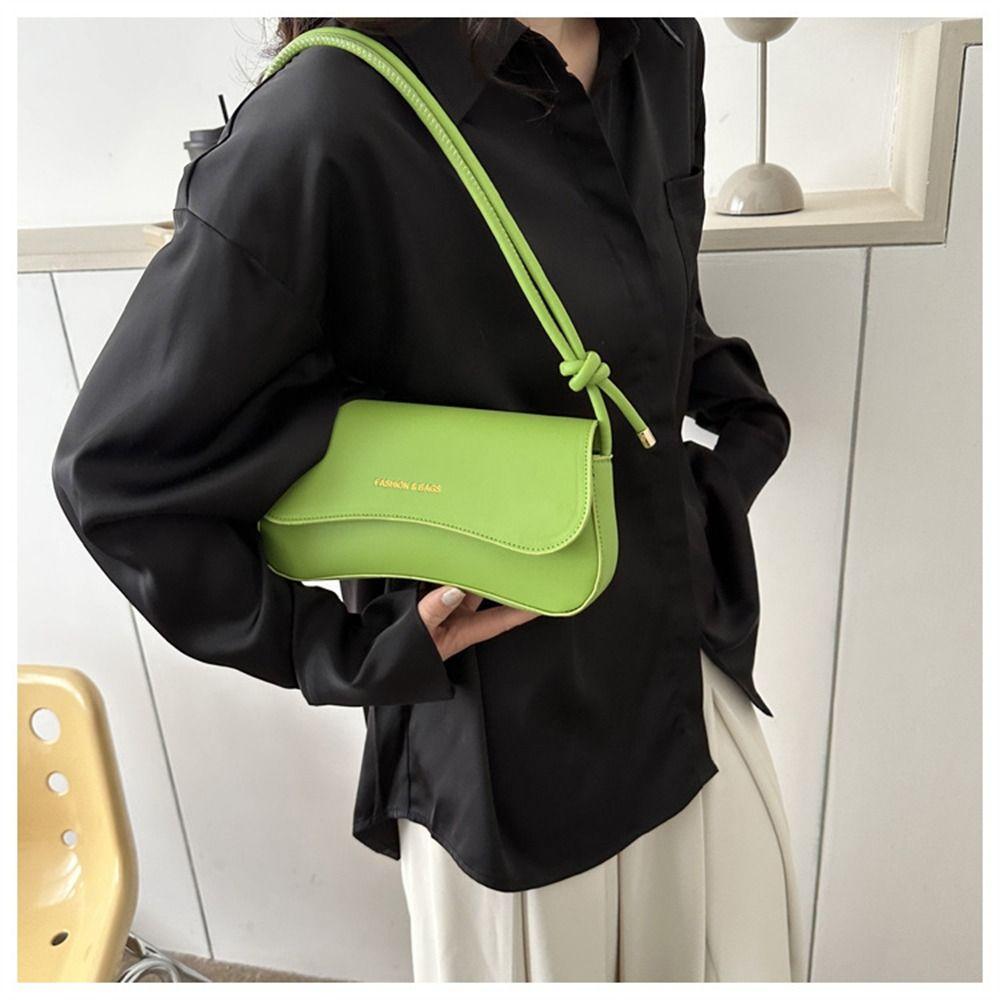 Mode Femme Élégant Premium PU Cuir Sac à Bandoulière Voyage Sortie Sac Sling Sac à Main Bandoulière Pochette Couleur Unie Élégante