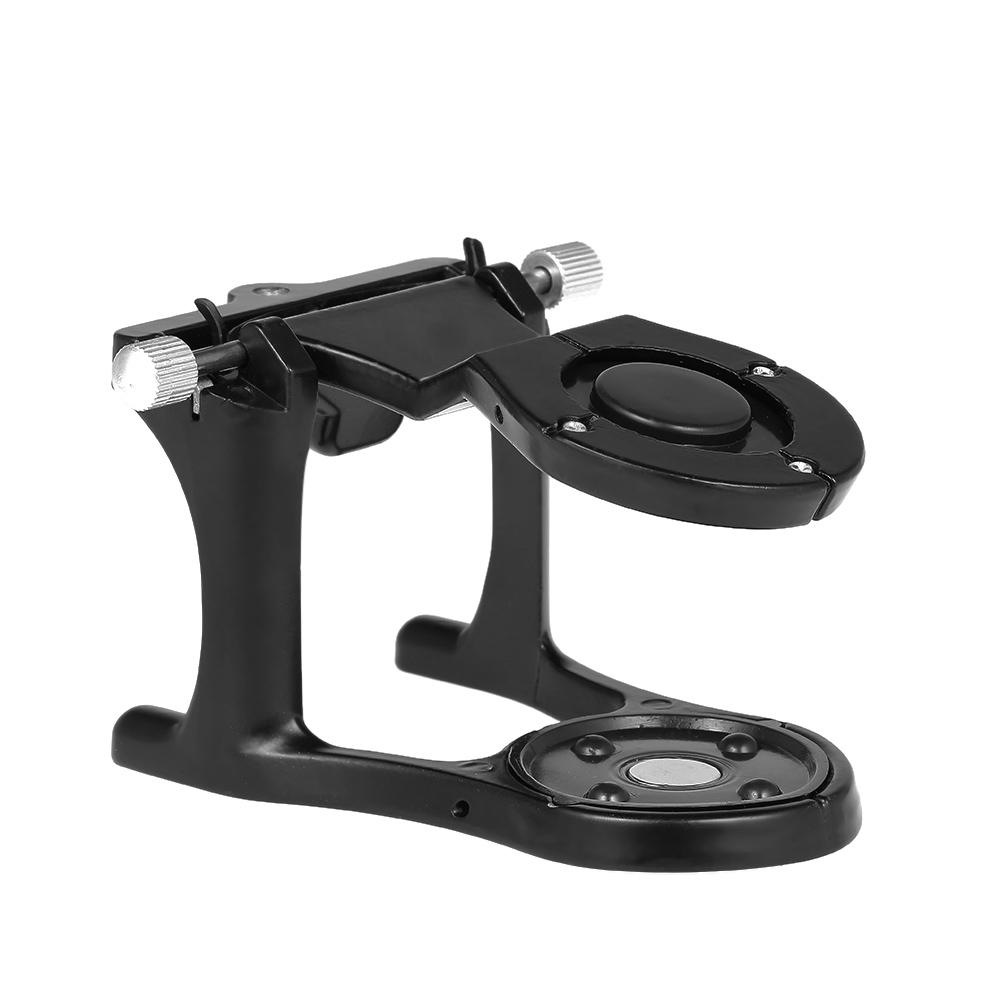 Nastavitelný magnetický artikulátor zubních protéz pro zubní model
