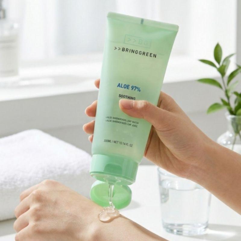 BRING GREEN Aloe Beruhigendes Gel 300 ml x 2 Set Feuchtigkeitsspendendes Kühlendes Feuchtigkeitsgel Vielseitig für Gesicht & Körper K-Beauty Hautpflege