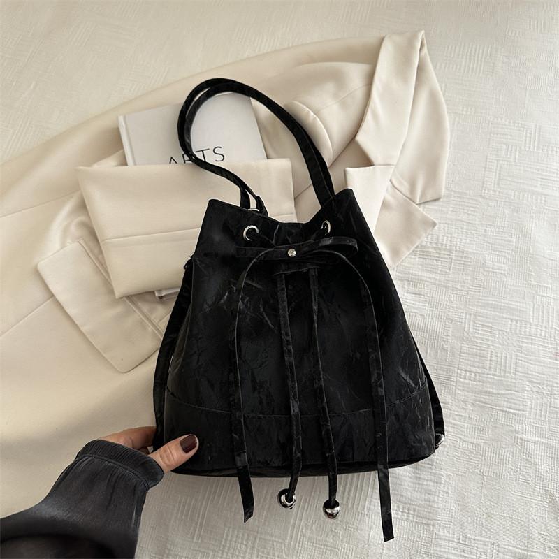 Stylish Water Bucket Bag With Elegant Bow Detail Ideal For Summer Casual Outings