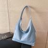 Stylish Shoulder Bags for Women Trendy Canvas Tote Bag Large Capacity Fashiable and Versatile Commuting Bag Simple Design