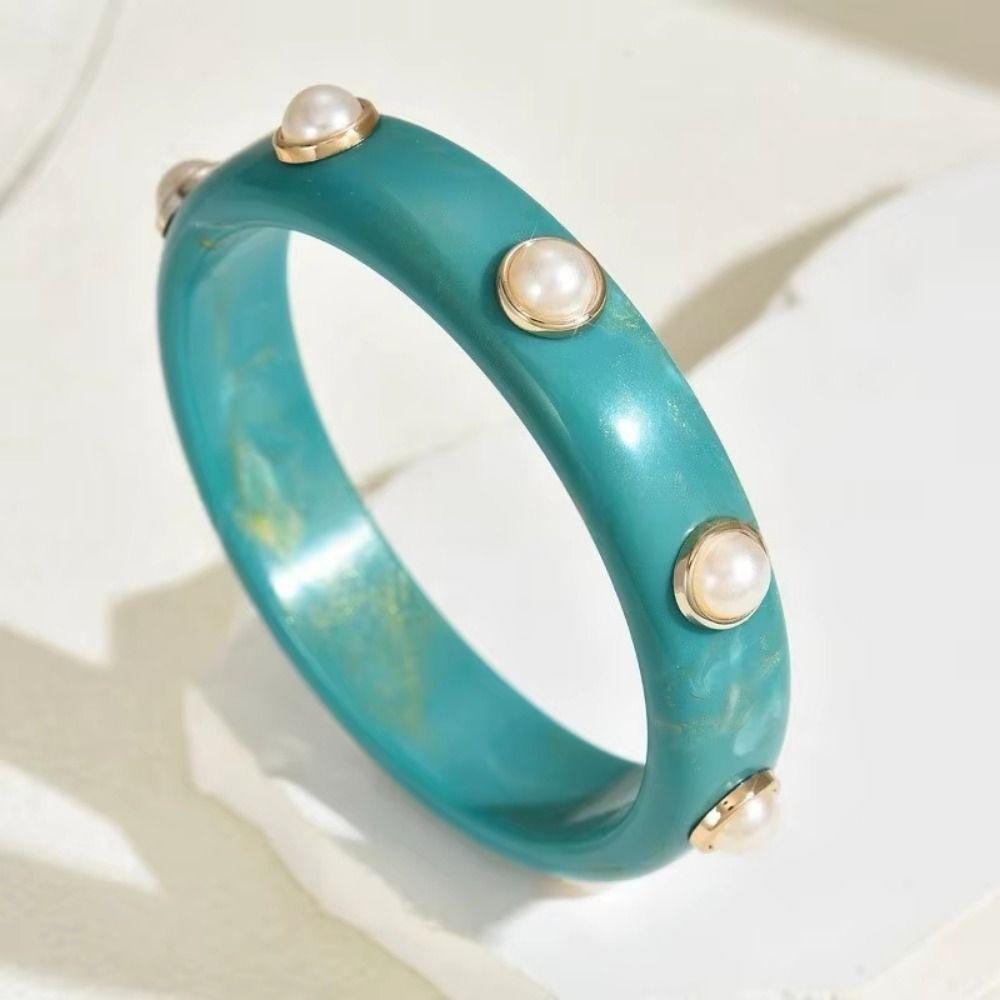 Lightweight Resin Pearl Shell Bracelet Wide Chunky Wrap Wristbands Cuff Bracelet  Women