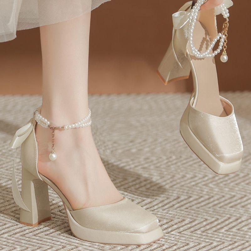 Little Mary Jane high heels thick heel champagne with skirt one-word buckle with new Chinese cheongsam bridesmaids sandals