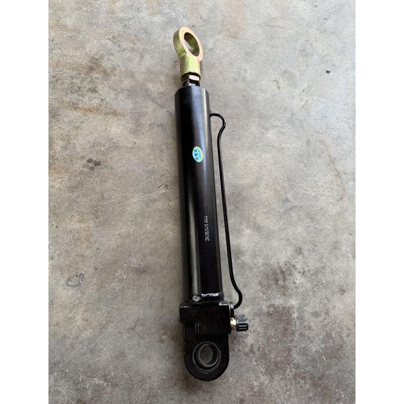 Steyr ZZ3192L3811 Spare Tire Lifting Cylinder