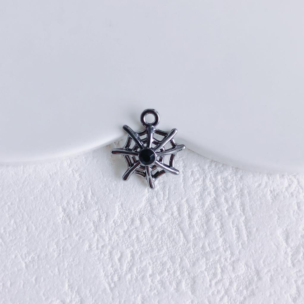 2pcs Alloy Pendants Spider Shape Colorful Unique Style Single Hole Pendants for Jewelry Making DIY Handmade Supplies Accessories