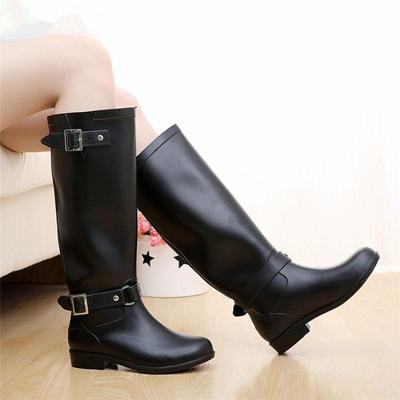 Punk-Stil Reißverschluss hohe Stiefel Damen reine Farbe Regenstiefel Outdoor Gummi Wasserschuhe für Damen