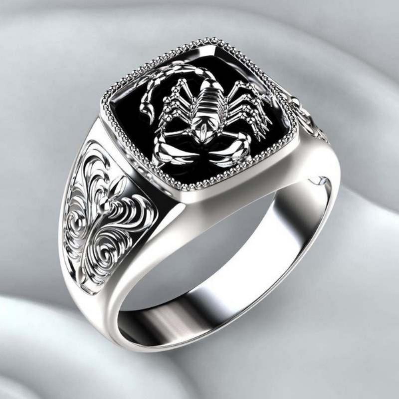

Hot Selling Exquisite patterned electroplated scorpion Ring For Men dripping black Ring Wholesale Size 7-13 13