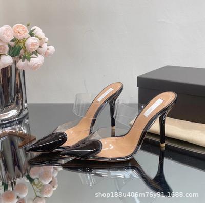 [Spot] Französische herzförmige Ein-Wort-Riemen weiße transparente Stiletto-Sandalen spitz zulaufend halb schleppend Taschenkopf-Stiletto