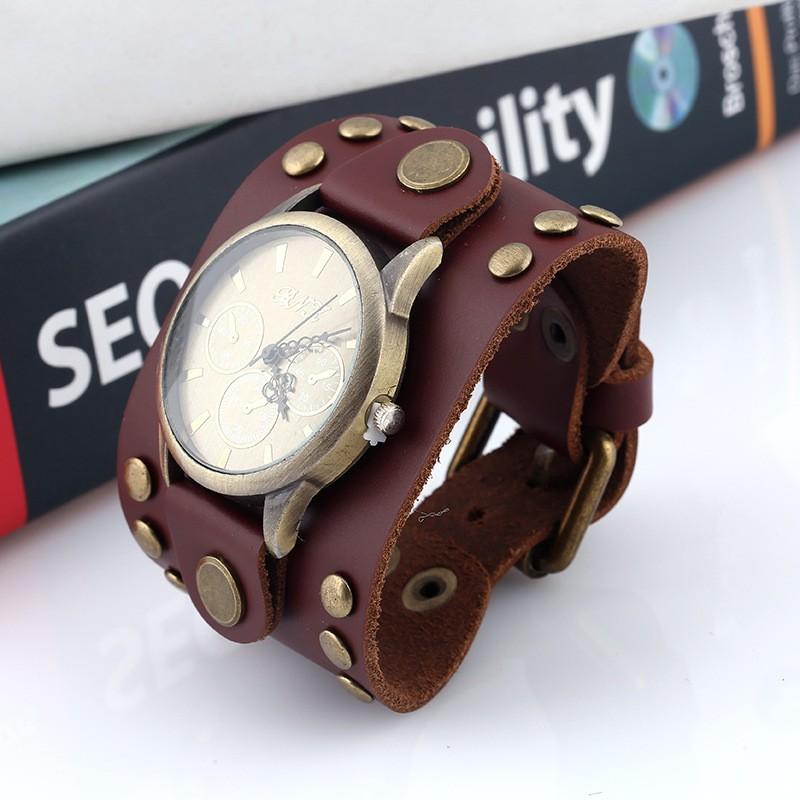 Mens Punk Style Vintage Leather Bracelet Watch With Rivets Wide Cuff Band Casual Fashion