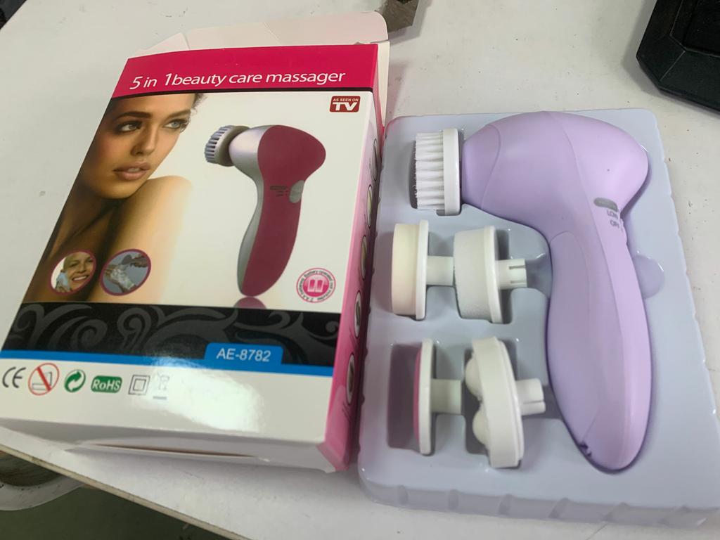 Electric 5-in-1 Facial Cleanser Facial Massage Cleanser Brush Facial Massage Pore Cleaner for Deep Cleansing Battery Free