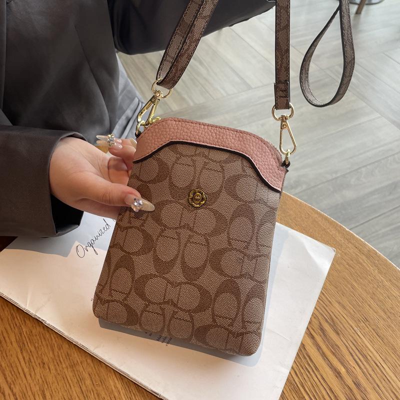 Trendy 2024 Mini Crossbody Phone Bag: Lightweight, High-End Summer Accessory for Women