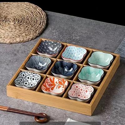 Kreatives Neun-Feld-Gittertablett Hot Pot Beilagenteller Unterteiltes Tablett Bambus Snackplatte Servierplatte Holzbox Untersetzer Tablett