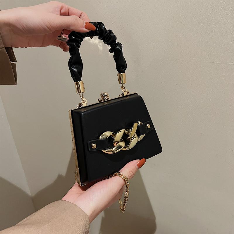Pu bag women's bag new Korean version 2025 fashion pleated portable messenger ins Internet celebrity foreign style chain box bag