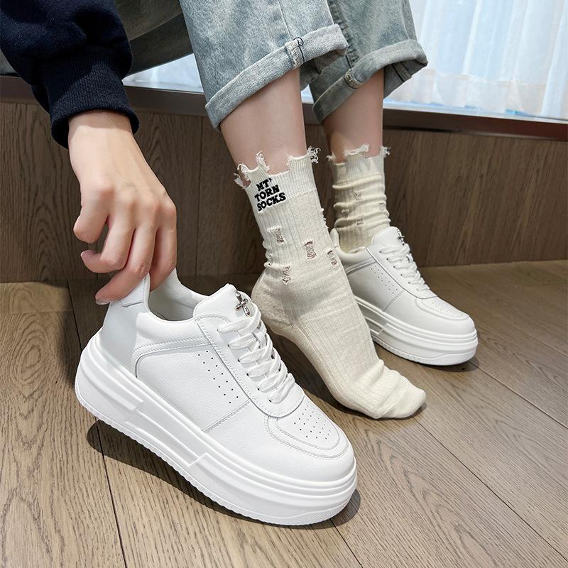 Little white shoes women's new women's shoes versatile shoes  breathable leather thick soles increase height casual board shoes women