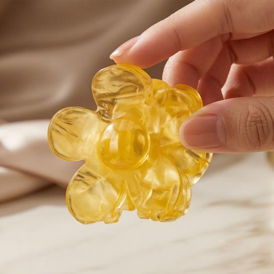 Hair Claw Flower Shape Back Head Shower Clip Lightweight Medium Size Shark Hair Claw Versatile Hair Accessory