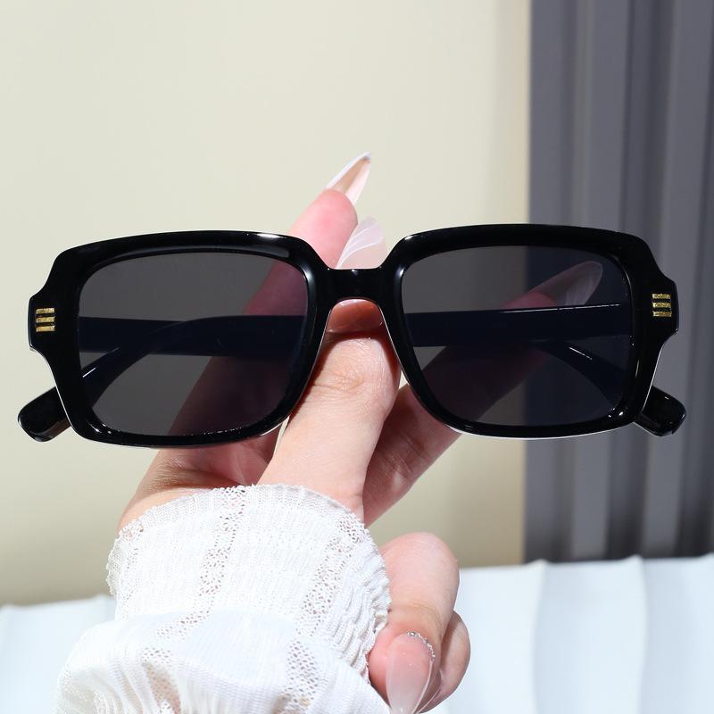 Square Shape Sunglasses Women Fashion Trendy UV Protection Female Sun Glasses High Quality Men Sunglass