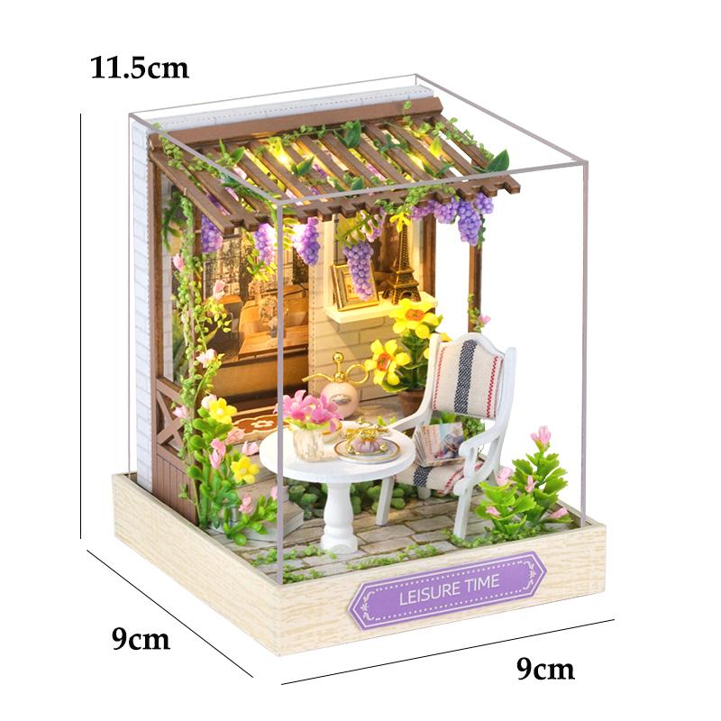 Wooden Doll House Casa Diy  Miniature Dollhouse 3D Puzzle Assembly Building Toys With Furniture LED Lights For Children Gifts
