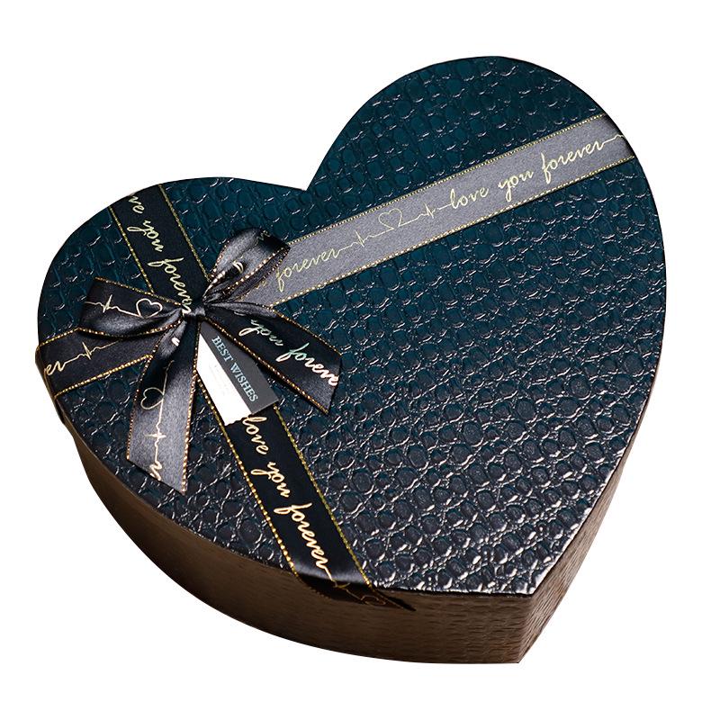 Set di 3 Scatole Regalo Nere a Forma di Cuore per San Valentino, Cioccolatini o Rossetti