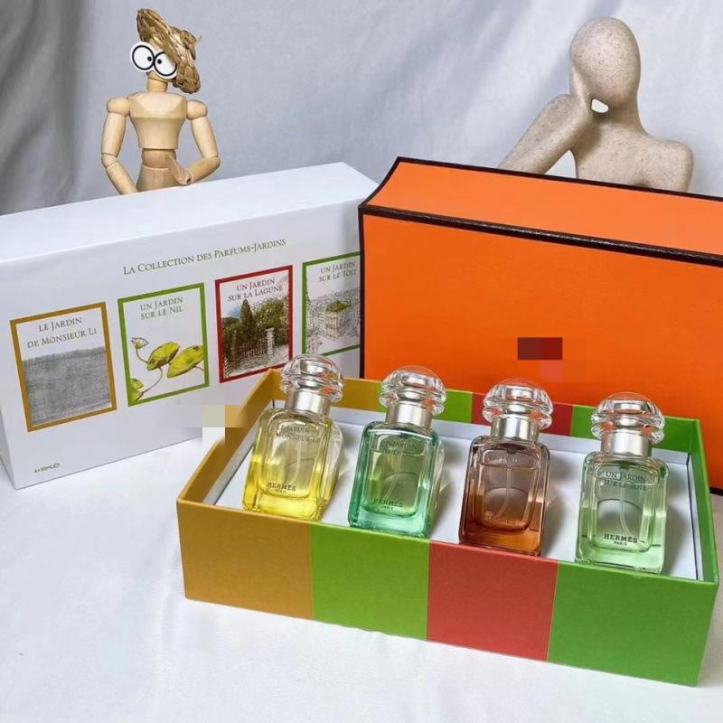 Pink Meets Real Self Sweetheart Free Water Reversal Paris Laboratory 30ml Medium Sample Perfume Set Box