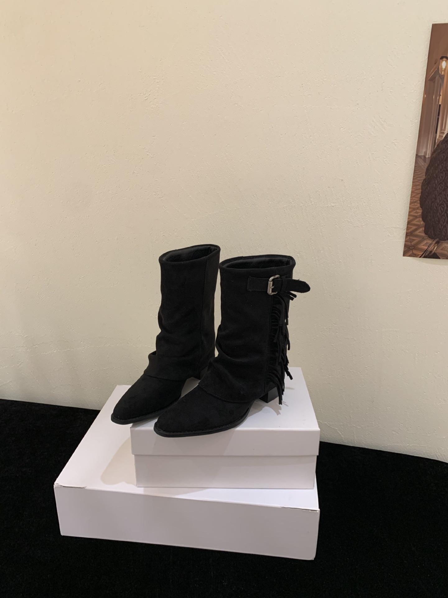 

Европейские и американские ретро замшевые ботильоны с бахромой на толстом каблуке, женские осенне-зимние новые нишевые, с пряжкой-ремнем, модные универсальные брючные 39 чёрный