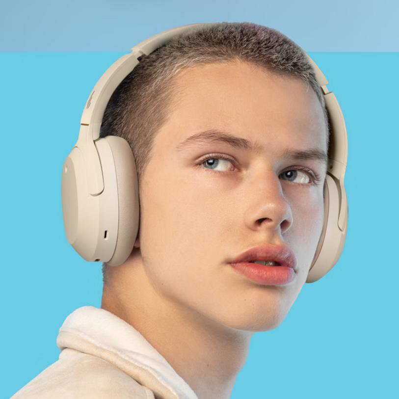 Edifier W820NB Classic Edition, Over-Ear, Bluetooth Active Noise Cancelling Headphones, White