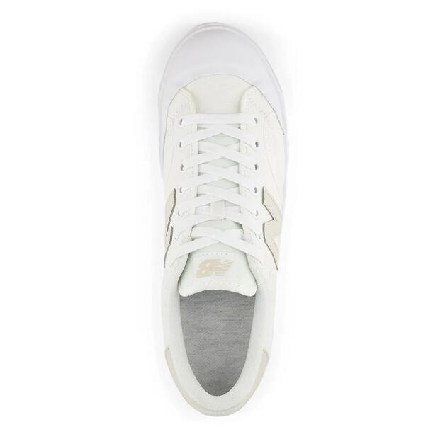 New Balance Кросовки 100