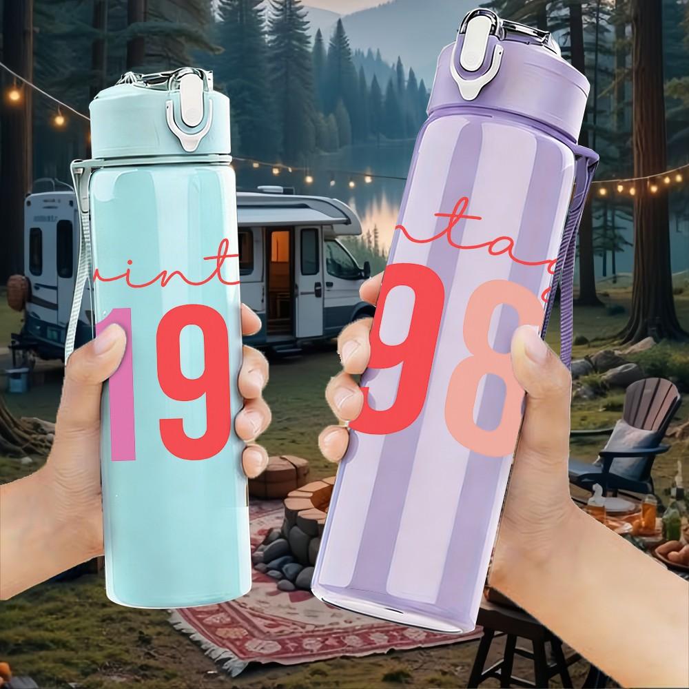 1PC Vintage 1986 Color Number 750ml Color Plastic Sports Water Bottle Leakproof Flip Straw Lid Suitable for Sports Office Home Use
