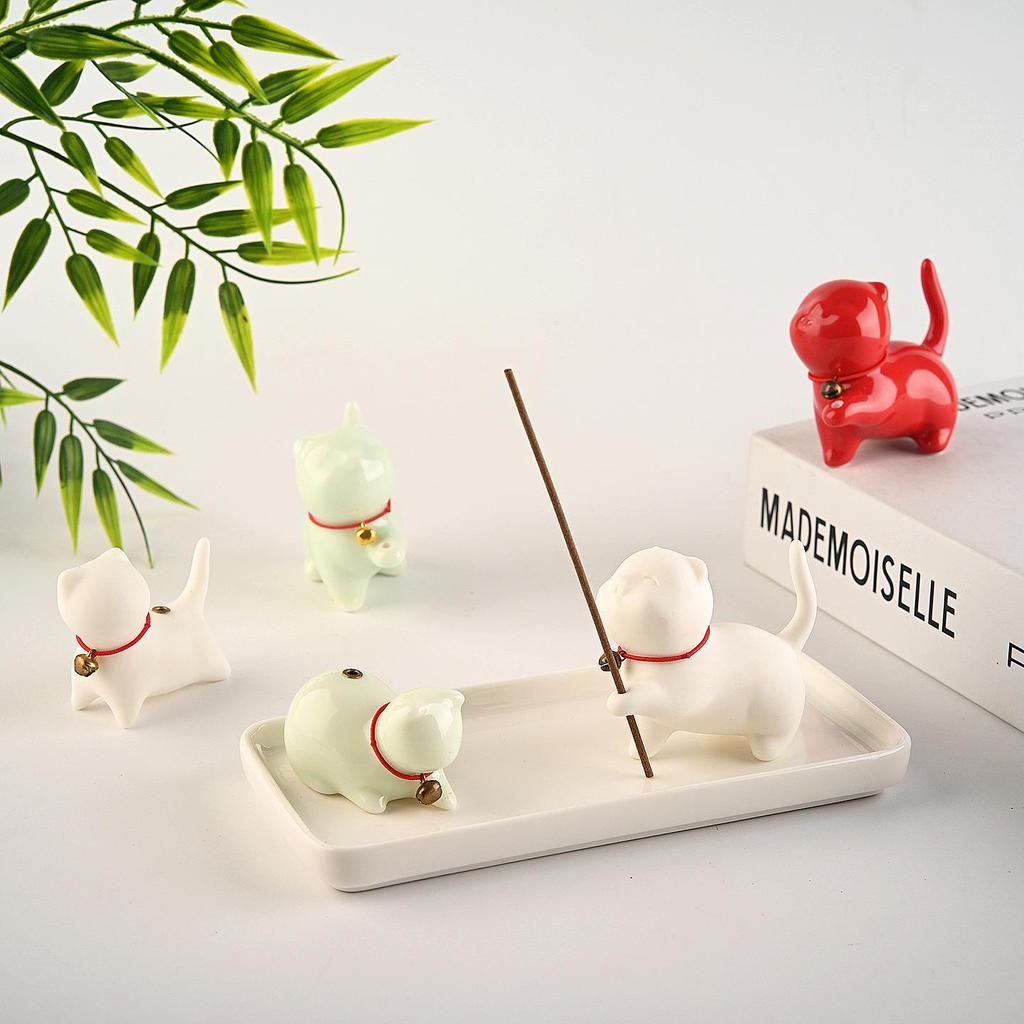 Nordic Style Ceramic Cat Incense Holder - Cute, Stylish Sandalwood Burner and Animal Ornament