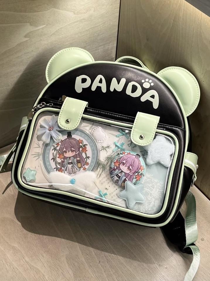 Neuer Original Studenten Ita Rucksack mit großer Kapazität und niedlichem Panda Anime Abzeichen
