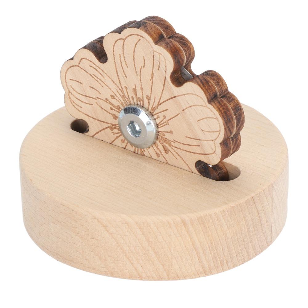 Flower Shape Yarn Cutting Tool Beech Wood Sewing Tools Durable Thread Cutter  For Quilting