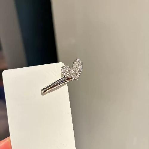 

Y2k Beautiful Silver Color Hair Clips for Women Full-cover Rhinestone Heart-shaped Hairpins New Product