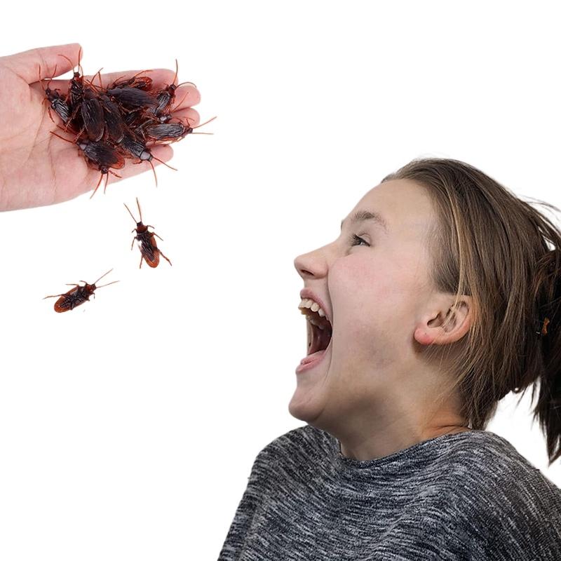 10pcs Halloween Simulation Bug Cockroach Spider Centipede Scorpion Plastics Prank Bug Funny Halloween DIY Decoration