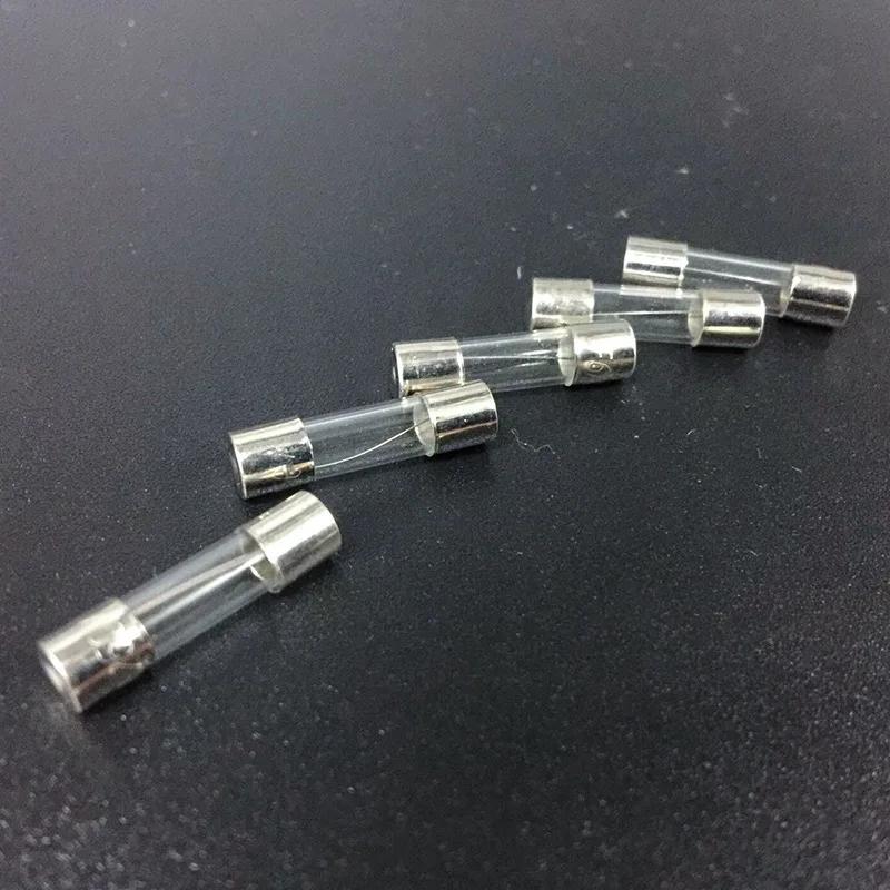 100 PCS Fast Blown Glass Fuse Combination Kit 5x20 mm 250 V 0.1 0.2 0.25 0.5 1 1.5 2 3 4 5 8 10 12 15 20 A In Clear Plastic Box