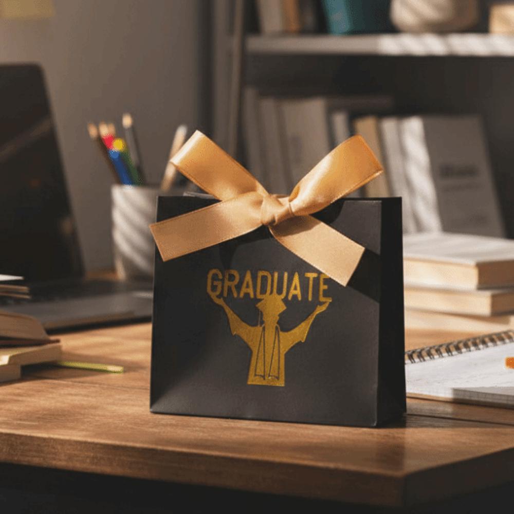 10Pcs Gilded Pattern Graduation Candy Box Black Graduation Gift Box  Party Supplies