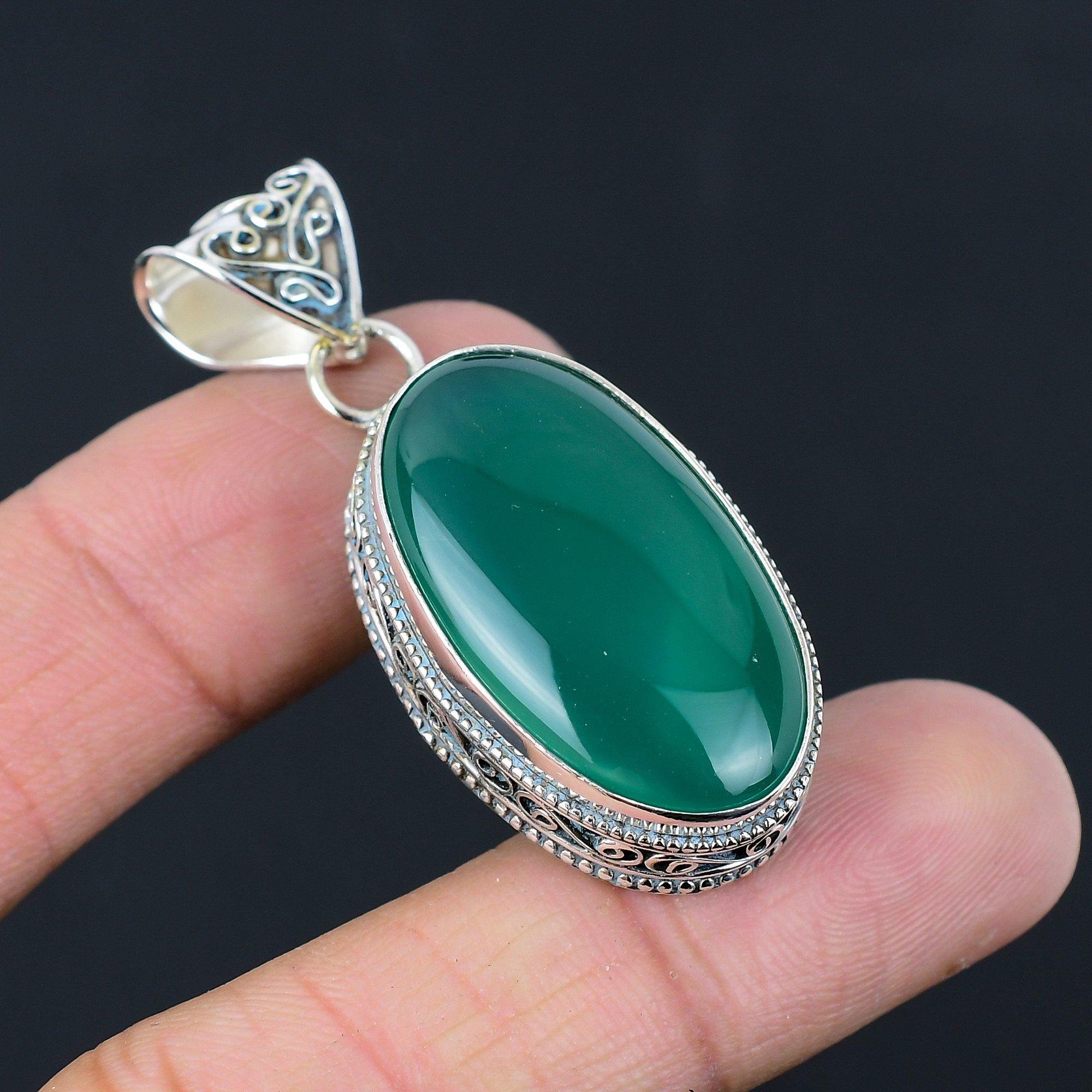 

Распродажа к Женскому дню Стерлинговое серебро Овальный Натуральный Зеленый Оникс Модный Жена Бохо Кулон