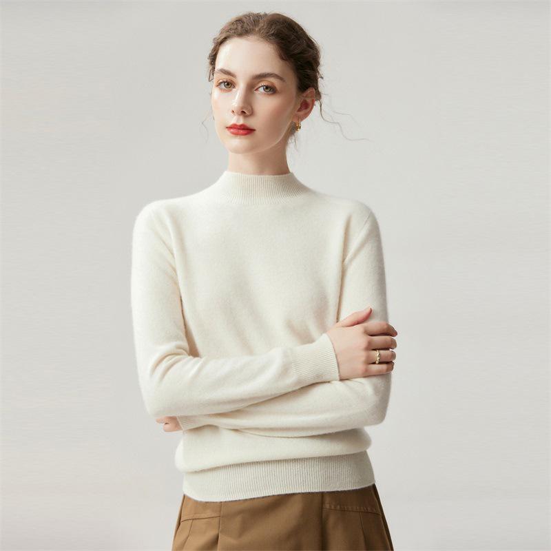 100% Cashmere 12-Gauge Flat Knit Half-High Neck Base Layer
