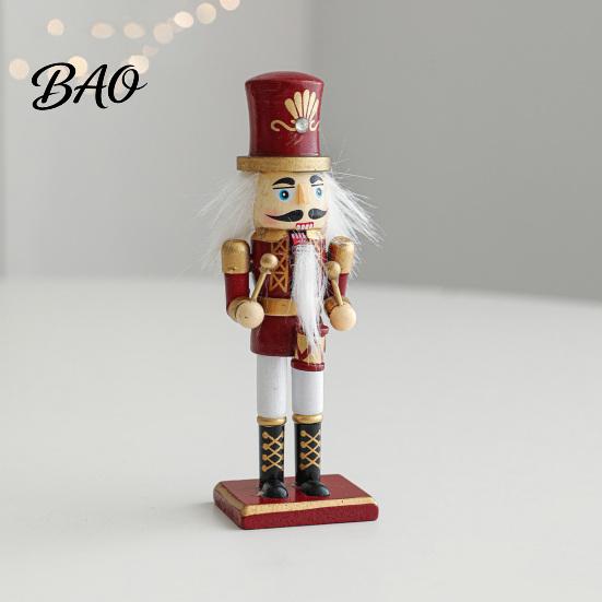 Solid Wood Holiday Gift Wooden Nutcracker Soldier Figurine, Handcrafted Christmas Tabletop Ornament Handmade Festive for Desk And Bookshelf