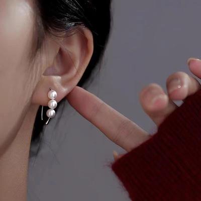 1 paar Weiße Perle Ohrstecker Licht Luxus Runde Hochzeit Ohrringe Für Frau Geschenke Süße Ohrring Mädchen Schmuck